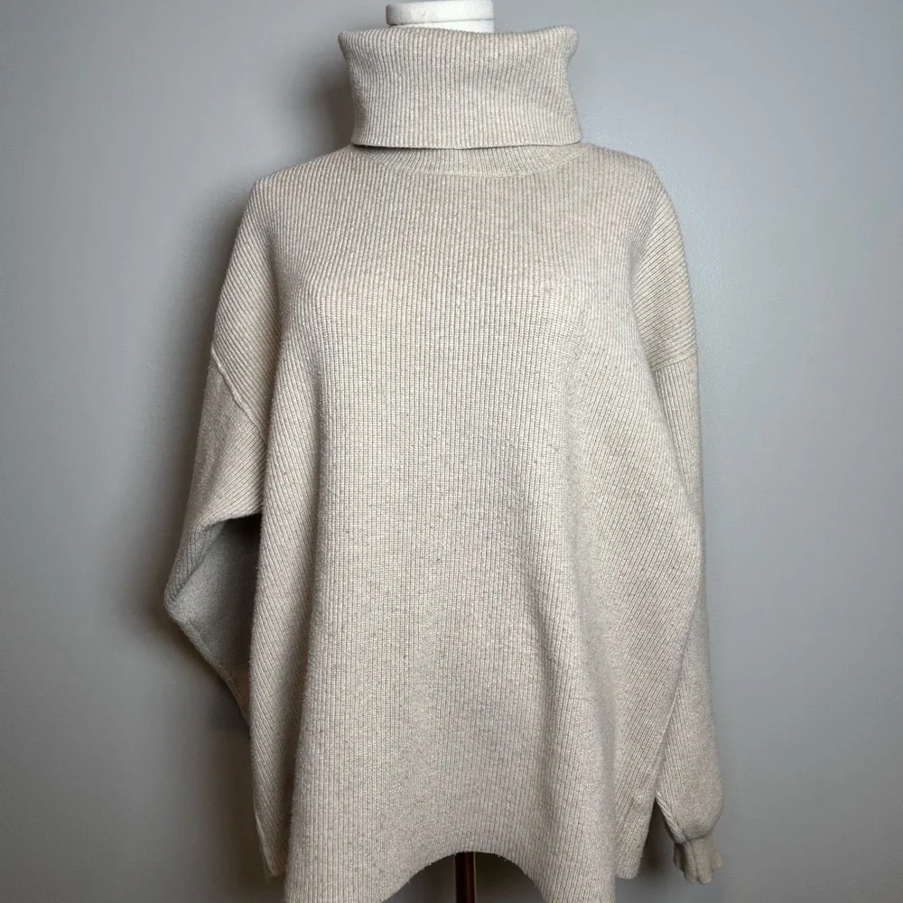 Free people oatmeal ribbed turtleneck sweater oversized boho cozy size small